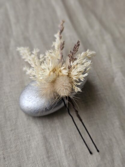 Rustic Elegance Dried Flower Hair Pin